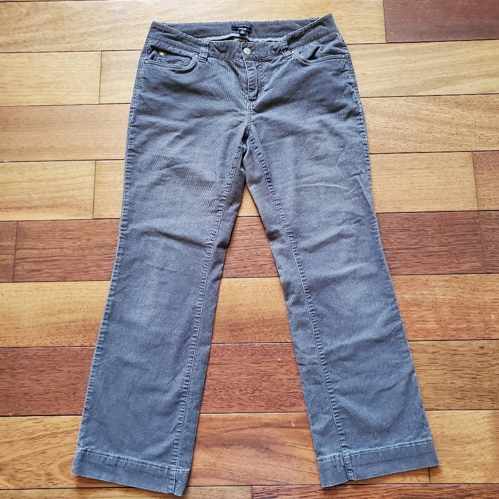 🔖5/$25 Jacob Corduroy Bootcut Pants